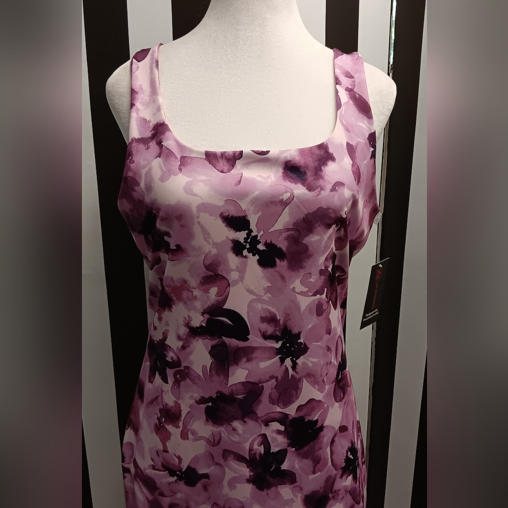 NWT floral bodycon dress - Picture 4 of 13